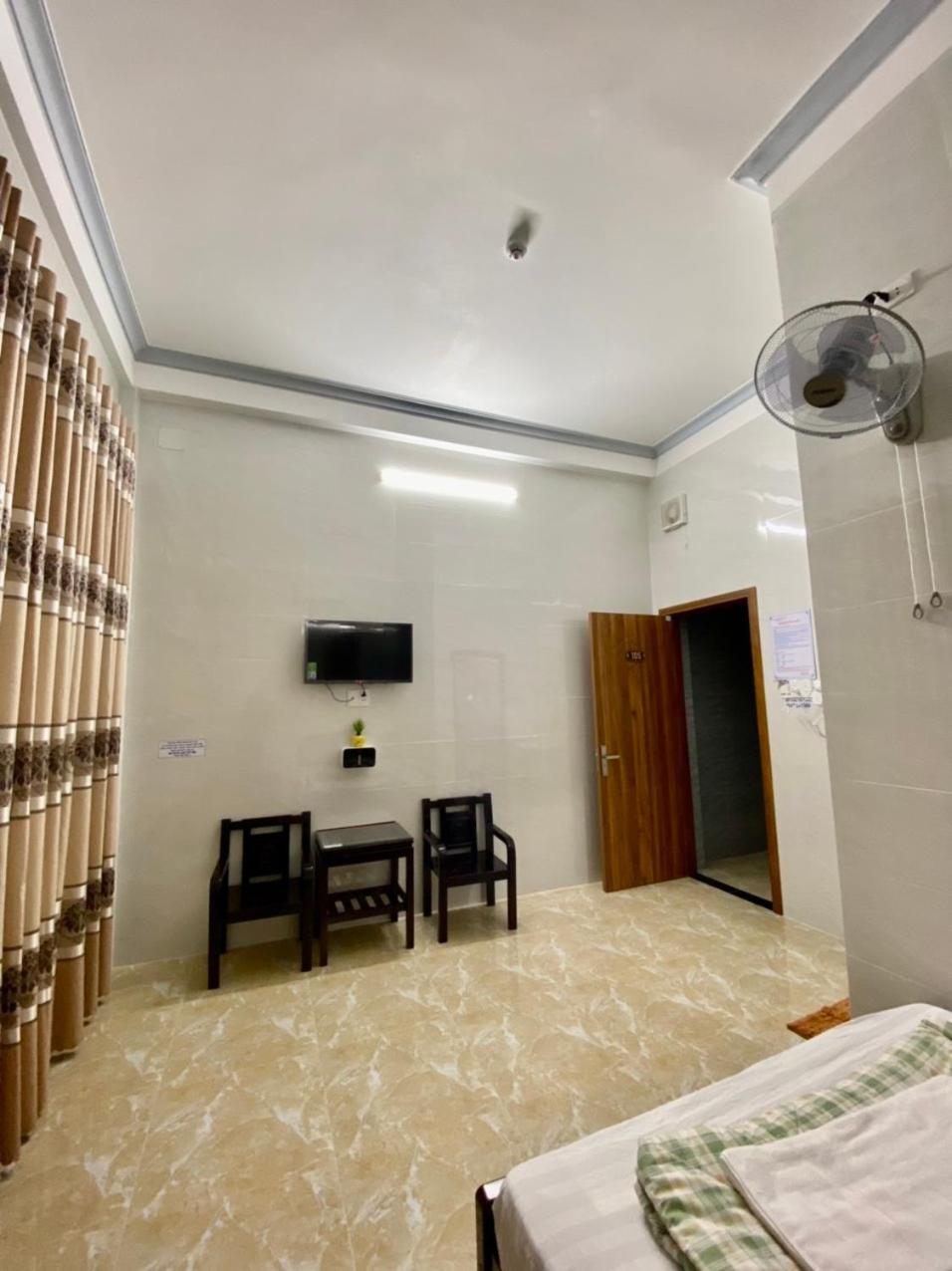 Nha Nghi Duy Tan Motel 140 Nguyen Du 0353007568 Quảng Ngãi Eksteriør billede