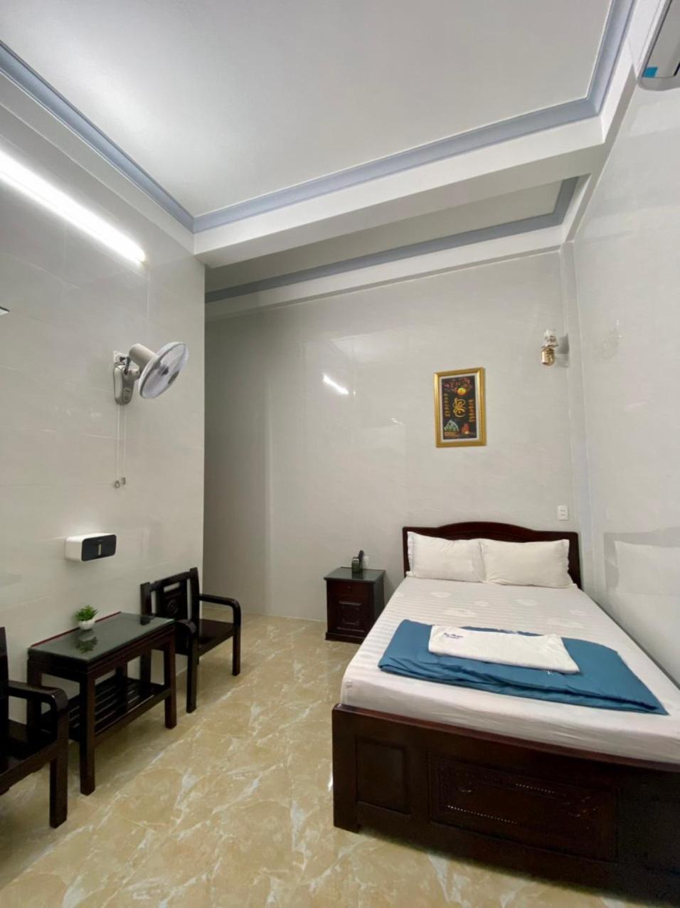 Nha Nghi Duy Tan Motel 140 Nguyen Du 0353007568 Quảng Ngãi Eksteriør billede