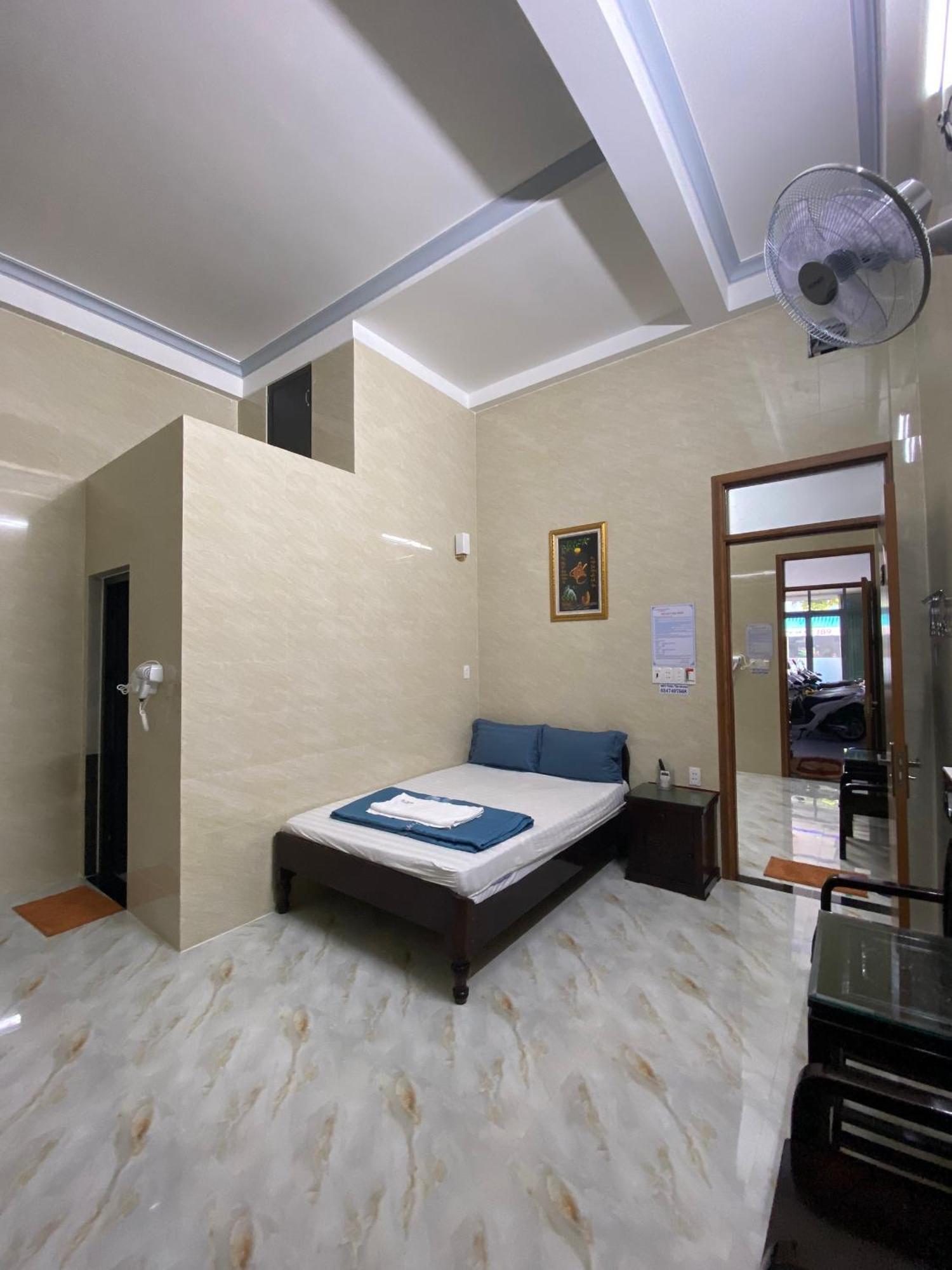 Nha Nghi Duy Tan Motel 140 Nguyen Du 0353007568 Quảng Ngãi Eksteriør billede